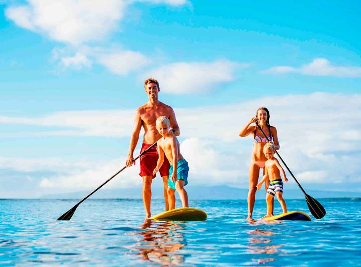 family stand up paddle boarding tour